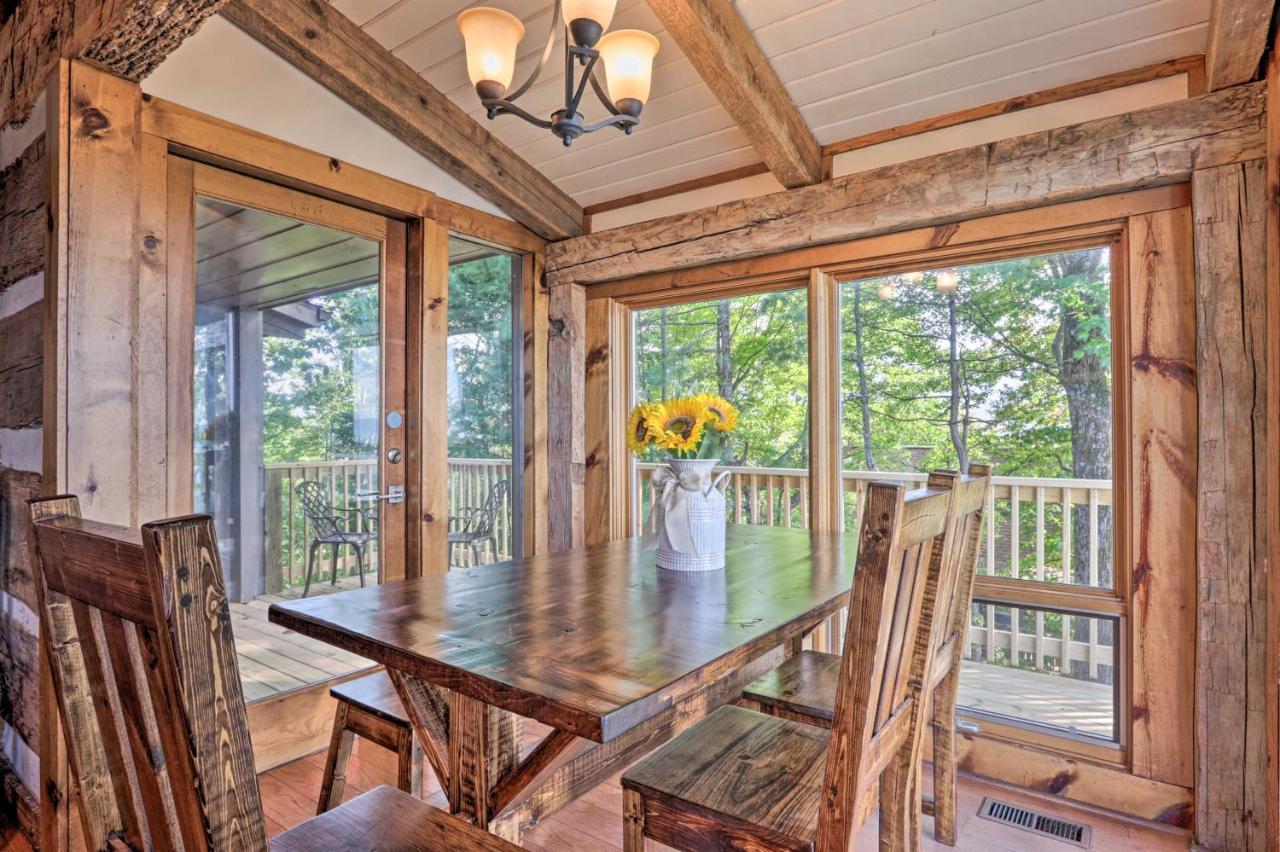 Upscale Deck, Fire Pit And Hot Tub Hébergement de vacances Gatlinburg
